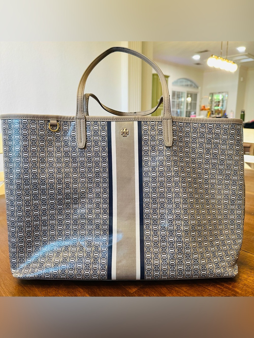 Tory Burch Gray and Navy Gemini Link Tote